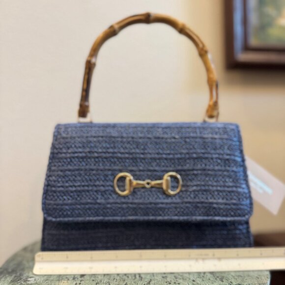 Purse - Picture 2 of 7